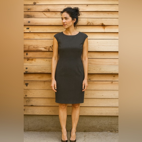 Boston Proper Black Knee Length Cap Sleeve Lined Sheath Pencil Dress, Size 6 - Picture 2 of 2
